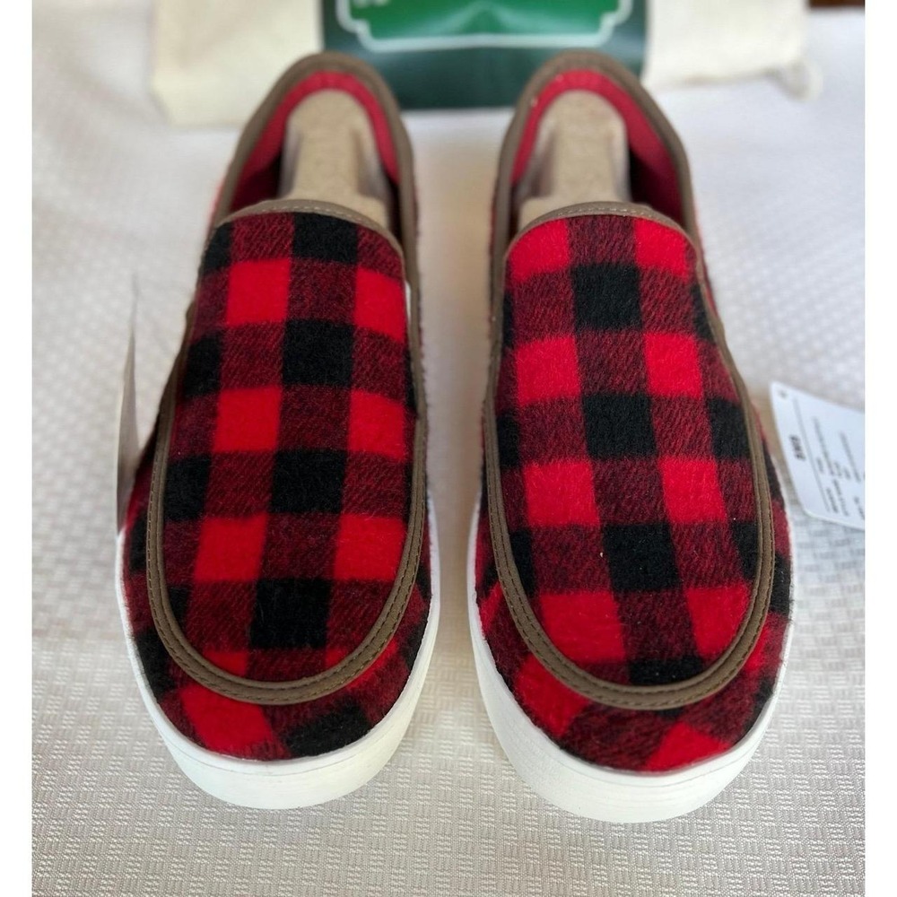 Hey Dude Sunapee Red Buffalo Plaid Slip on Shoes Size 9 NWT